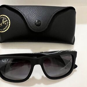 Ray-Ban Justin Classic Sunglasses
